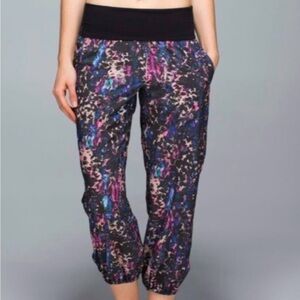 Lululemon Athletica Harmen Jogger Pants - Roll Waist